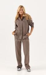  Dyson suit